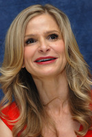 Kyra Sedgwick Tank Top #2268535