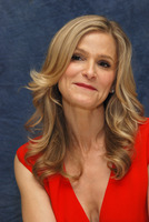 Kyra Sedgwick Tank Top #2268536