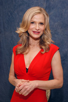 Kyra Sedgwick Tank Top #2268542
