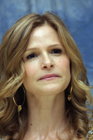 Kyra Sedgwick t-shirt #2272962