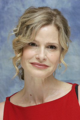 Kyra Sedgwick posters