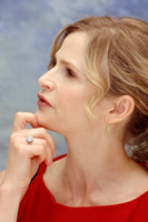 Kyra Sedgwick Tank Top #2401849