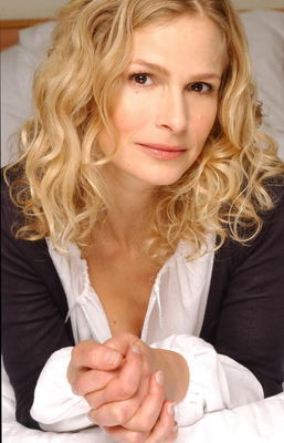 Kyra Sedgwick posters