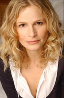 Kyra Sedgwick t-shirt #3284548