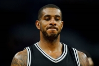LaMarcus Aldridge Sweatshirt #3368192