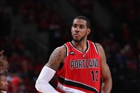LaMarcus Aldridge t-shirt #3368197