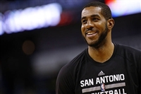 LaMarcus Aldridge t-shirt #3368265