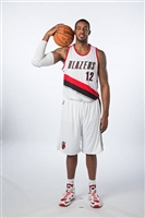 LaMarcus Aldridge t-shirt #3368342