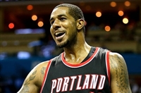 LaMarcus Aldridge Sweatshirt #3368369