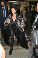 Lady Gaga Sweatshirt #2629255