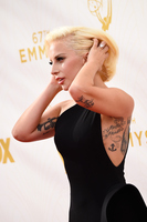 Lady Gaga Longsleeve T-shirt #2629786