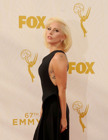 Lady Gaga Longsleeve T-shirt #2629835