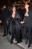 Lady Gaga Longsleeve T-shirt #2629921