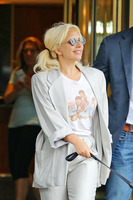 Lady Gaga Longsleeve T-shirt #2630310