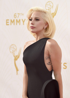 Lady Gaga Longsleeve T-shirt #2630396