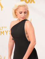 Lady Gaga Longsleeve T-shirt #2630460