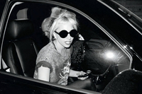 Lady Gaga Longsleeve T-shirt #2630766