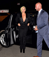 Lady Gaga Sweatshirt #2630767