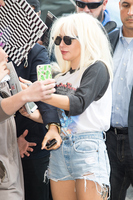 Lady Gaga Sweatshirt #2631088