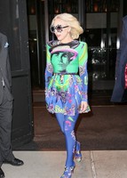 Lady Gaga Sweatshirt #3004514