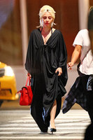 Lady Gaga Sweatshirt #3301330