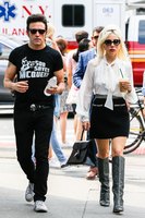 Lady Gaga Longsleeve T-shirt #3311424