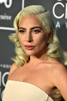 Lady Gaga Longsleeve T-shirt #3768684
