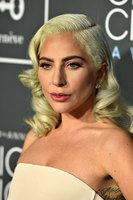 Lady Gaga Longsleeve T-shirt #3768933