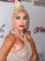 Lady Gaga Longsleeve T-shirt #3797941