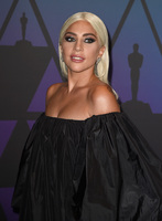 Lady Gaga Longsleeve T-shirt #3797986