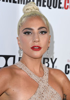 Lady Gaga Longsleeve T-shirt #3798113