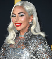 Lady Gaga Longsleeve T-shirt #3798295