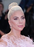 Lady Gaga Longsleeve T-shirt #3798296
