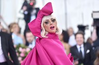 Lady Gaga t-shirt #3853274