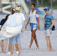 Lais Ribeiro t-shirt #2904642