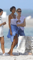Lais Ribeiro Longsleeve T-shirt #2904743