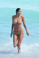 Lais Ribeiro Longsleeve T-shirt #3065889