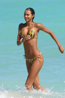 Lais Ribeiro Longsleeve T-shirt #3065935