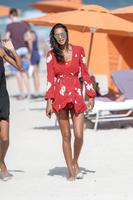 Lais Ribeiro Longsleeve T-shirt #3119648