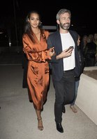 Lais Ribeiro Longsleeve T-shirt #3310533