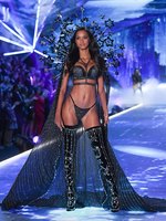 Lais Ribeiro mug #G2411539