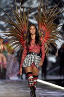 Lais Ribeiro mug #G2411552