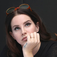 Lana Del Rey Sweatshirt #2468429