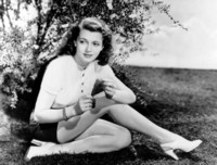 Lana Turner Sweatshirt #1533886