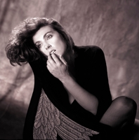 Laura Branigan Longsleeve T-shirt #3818402