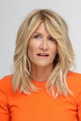 Laura Dern Mouse Pad 2523196