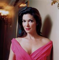 Laura Harring Longsleeve T-shirt #2028702
