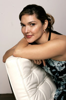 Laura Harring Longsleeve T-shirt #2337745