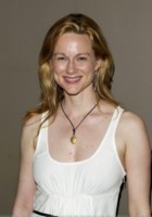 Laura Linney mug #G83858