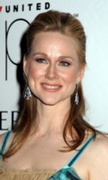 Laura Linney mug #G83872